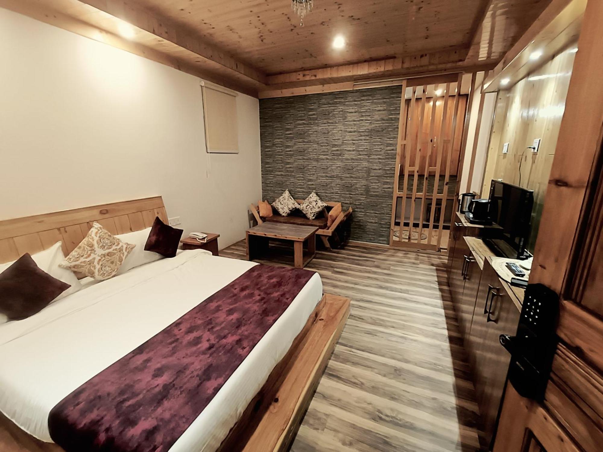 Trimounts-A Boutique Hotel & Wellnes Center In Tirthan Valley Banjār Exteriér fotografie