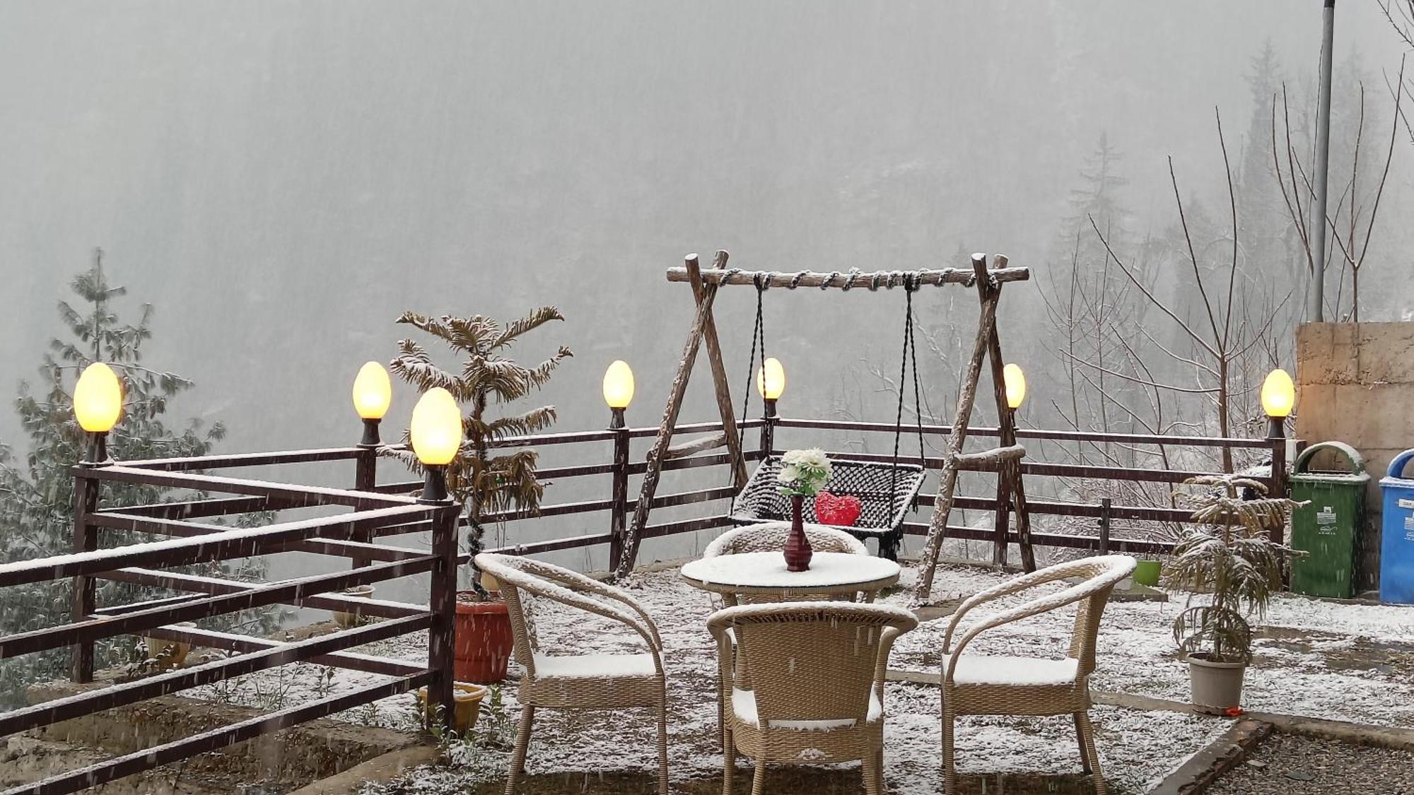 Trimounts-A Boutique Hotel & Wellnes Center In Tirthan Valley Banjār Exteriér fotografie
